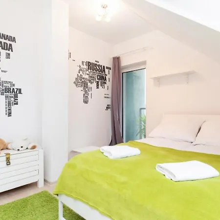 Sea Apartman *